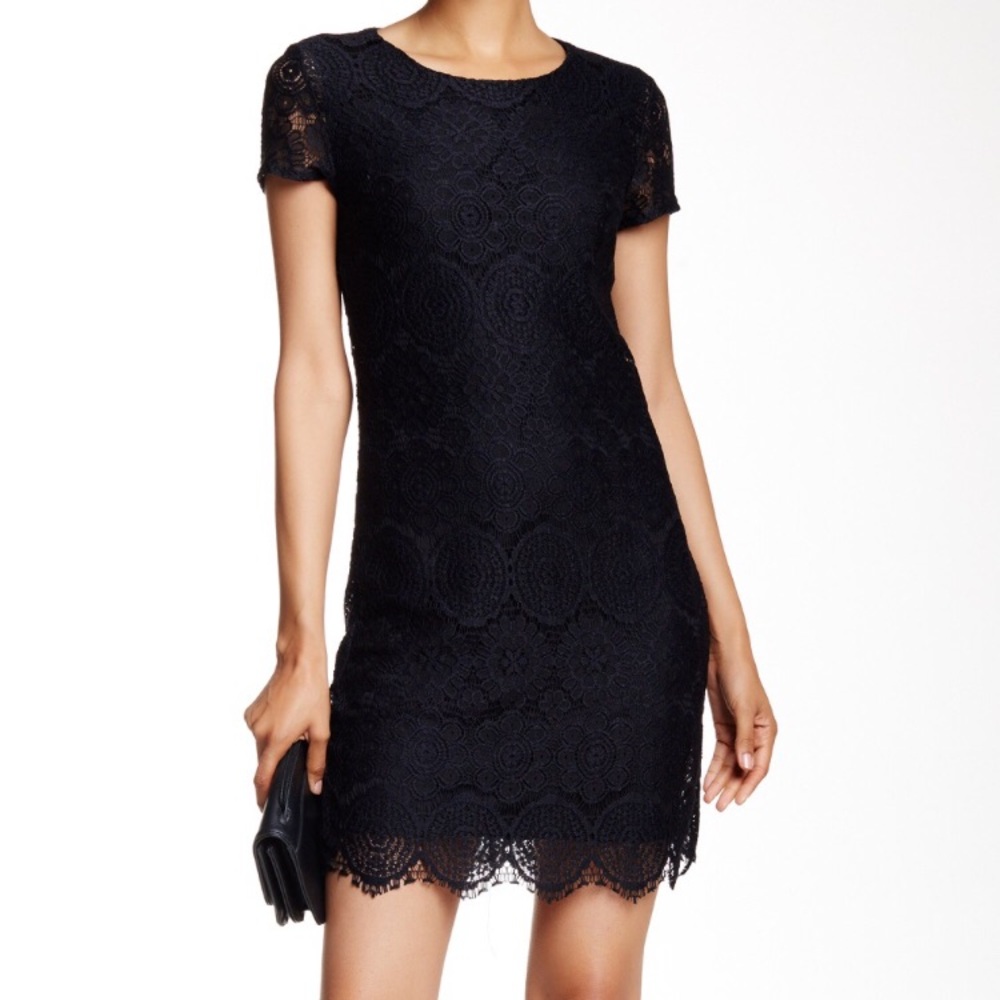 Short Sleeve Black Lace Shift Dress